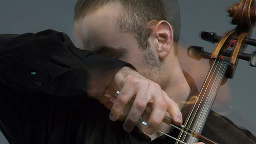 HSO – Storslagen romantik – Med Dvorak och Sjostakovitj